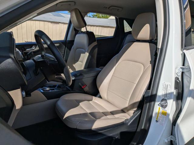 2021 Ford Escape SEL