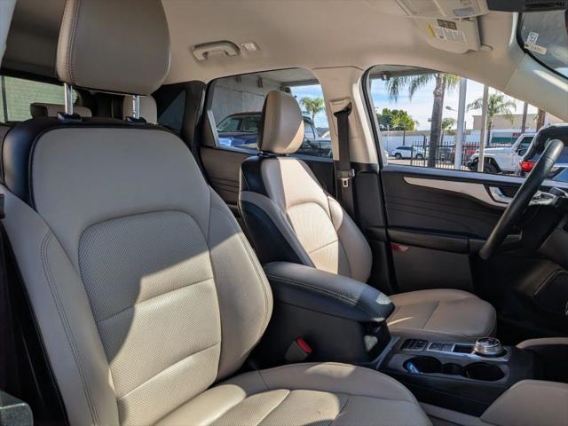 2021 Ford Escape SEL