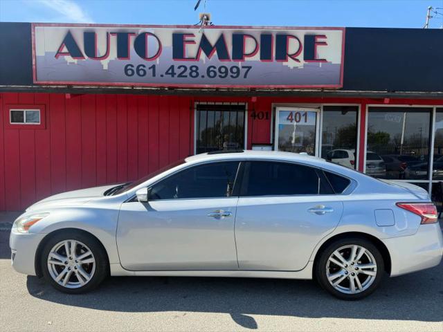2013 Nissan Altima 3.5 SV for sale in Bakersfield, CA