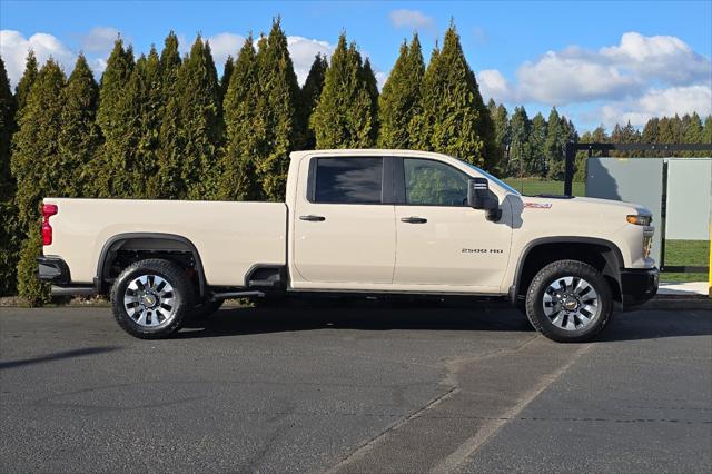 2026 Chevrolet Silverado 2500HD Crew Cab, Long Bed, Custom, 4WD