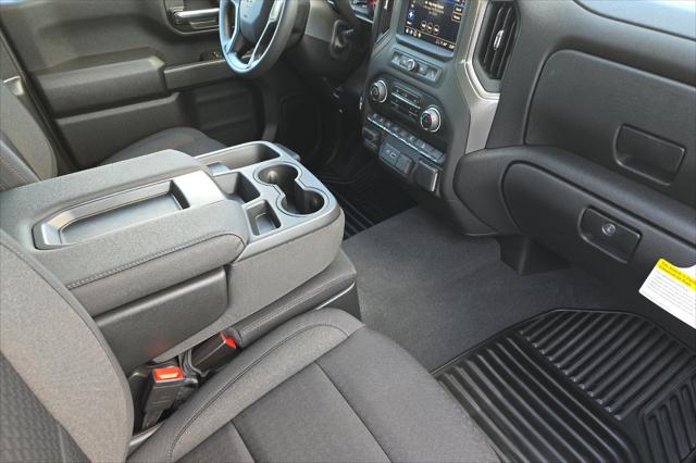 2026 Chevrolet Silverado 2500HD Crew Cab, Long Bed, Custom, 4WD