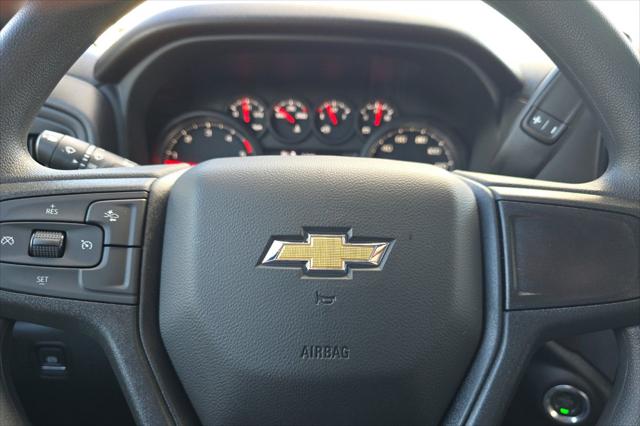2026 Chevrolet Silverado 2500HD Crew Cab, Long Bed, Custom, 4WD