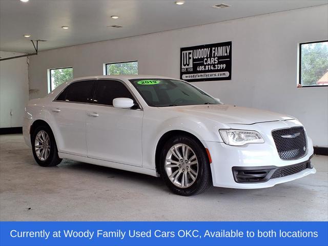 2019 Chrysler 300 Touring for sale in Madill, OK