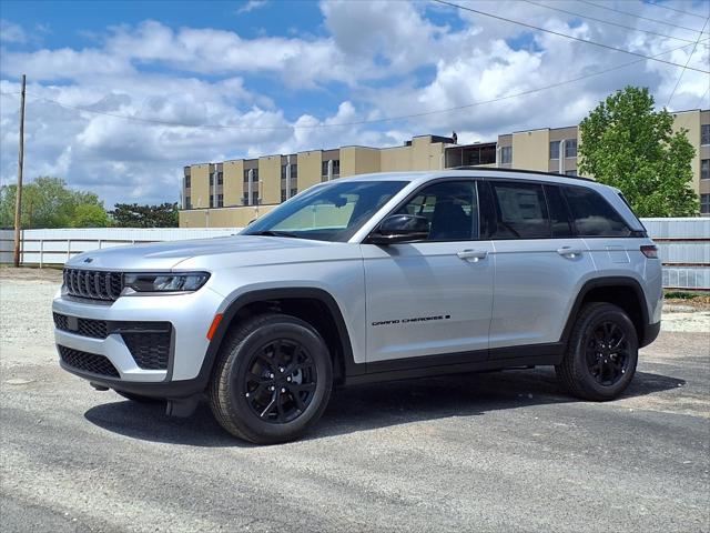 2026 Jeep Grand Cherokee Altitude 4x4