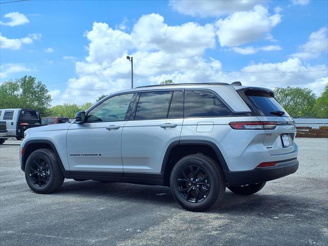 2026 Jeep Grand Cherokee Altitude 4x4