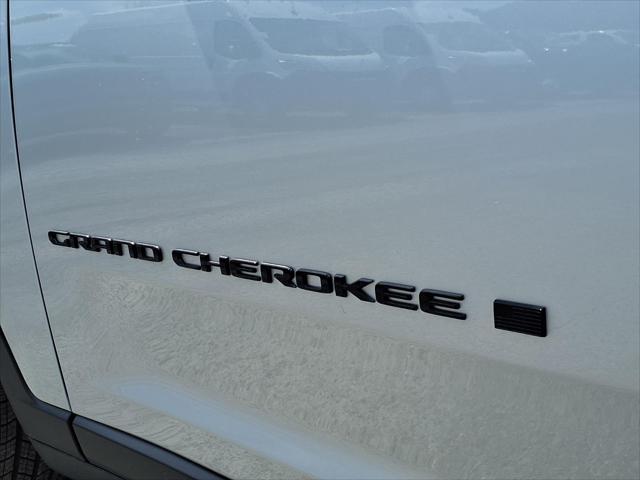 2026 Jeep Grand Cherokee Altitude 4x4