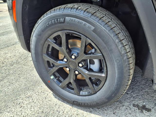 2026 Jeep Grand Cherokee Altitude 4x4
