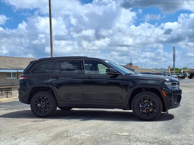 2026 Jeep Grand Cherokee Altitude 4x4