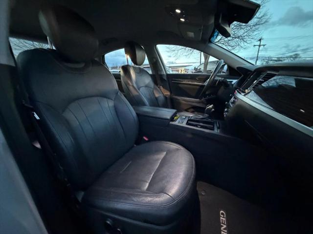 2015 Hyundai Genesis 3.8
