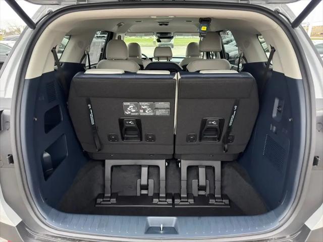 2026 Kia Carnival MPV EX