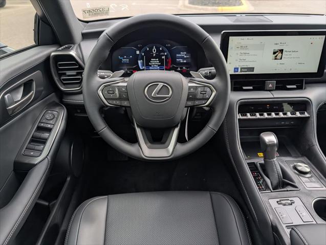2026 Lexus IS 350 F SPORT Design