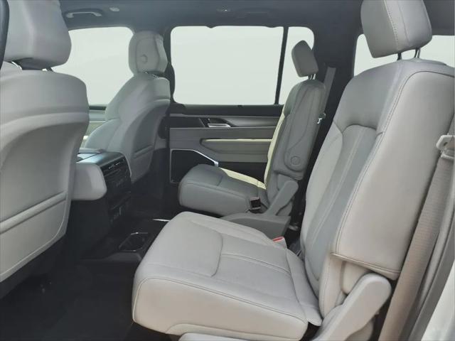 2026 Jeep Grand Wagoneer Limited Reserve 4x4