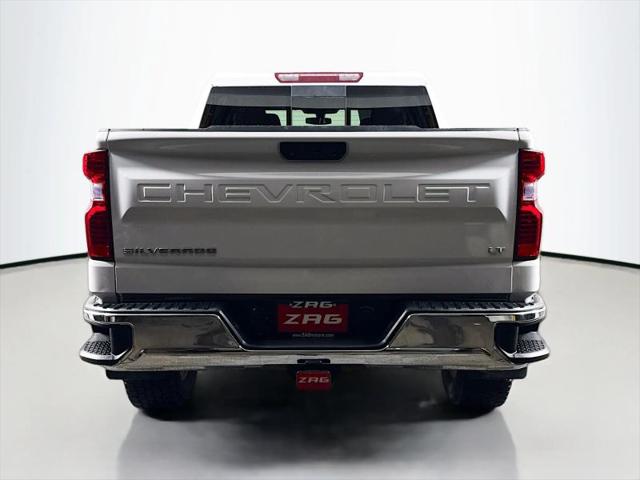 2021 Chevrolet Silverado 1500 4WD Crew Cab Short Bed LT