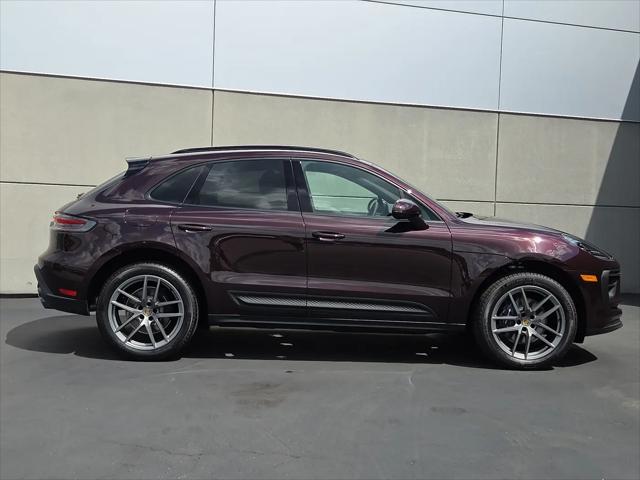 2025 Porsche Macan Macan