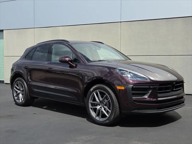 2025 Porsche Macan Macan