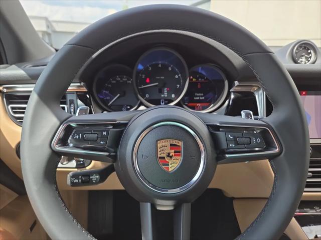 2025 Porsche Macan Macan