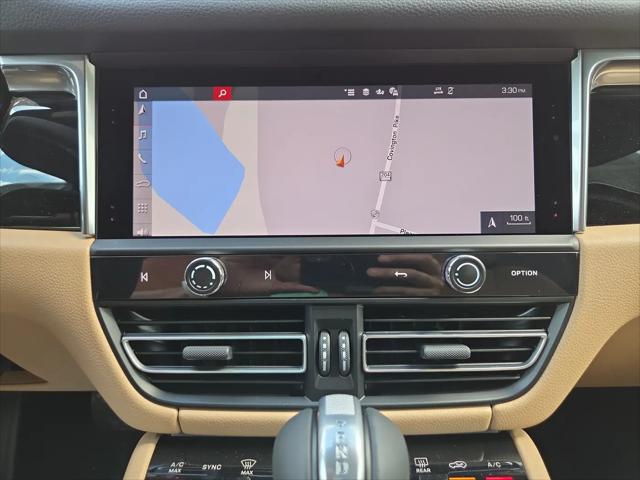 2025 Porsche Macan Macan