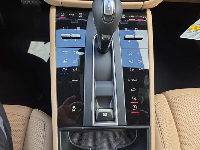 2025 Porsche Macan Macan