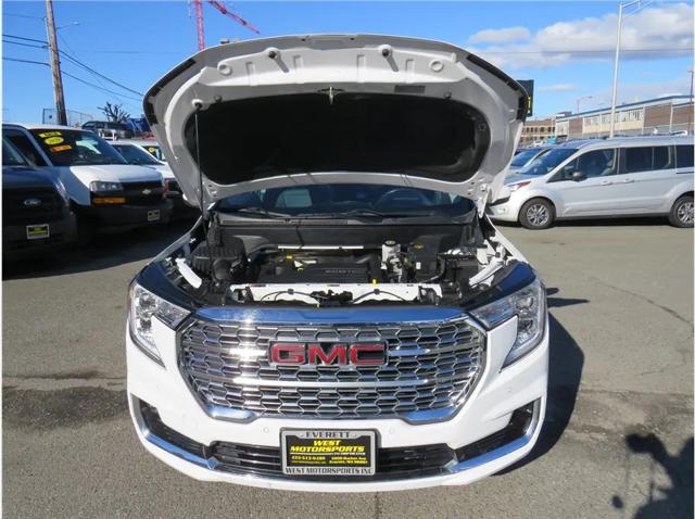 2022 GMC Terrain AWD Denali