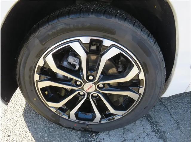 2022 GMC Terrain AWD Denali