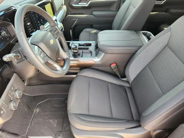 2026 Chevrolet Silverado 1500 2WD Crew Cab Short Bed LT