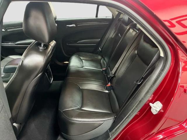 2022 Chrysler 300 Touring L