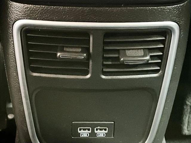 2022 Chrysler 300 Touring L