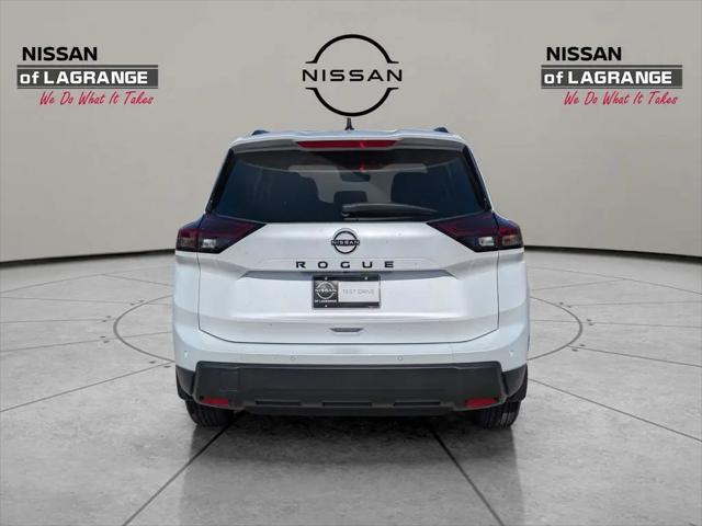 2026 Nissan Rogue Dark Armor