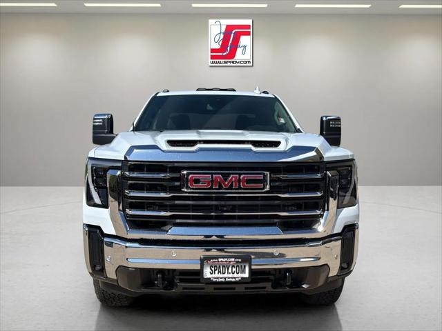 2026 GMC Sierra 2500HD Crew Cab, Standard Bed, SLT, 4WD