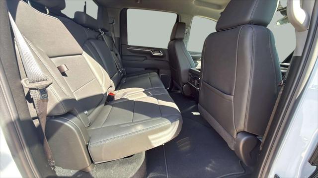 2026 GMC Sierra 2500HD Crew Cab, Standard Bed, SLT, 4WD