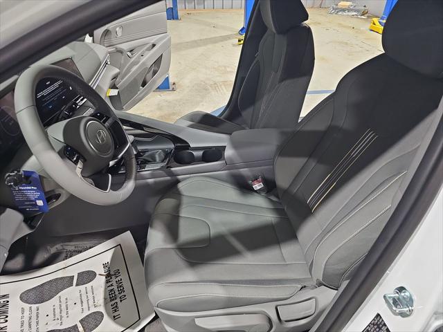 2026 Hyundai Elantra Hybrid SEL Sport