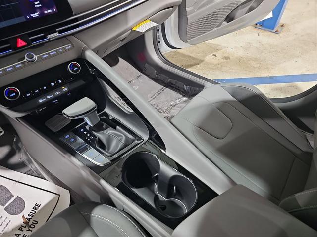 2026 Hyundai Elantra Hybrid SEL Sport