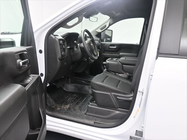 2026 Chevrolet Silverado 3500HD Crew Cab, Long Bed, WT Dual Rear Wheel, RWD