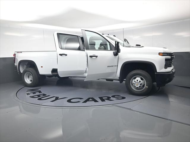 2026 Chevrolet Silverado 3500HD Crew Cab, Long Bed, WT Dual Rear Wheel, RWD