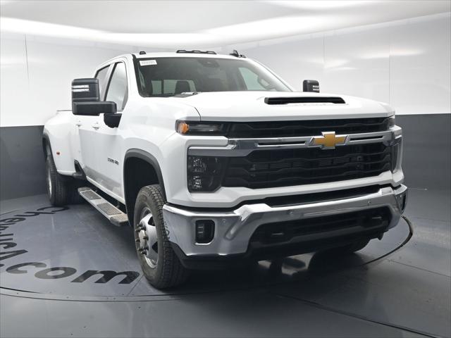 2026 Chevrolet Silverado 3500HD Crew Cab, Long Bed, LT Dual Rear Wheel, RWD