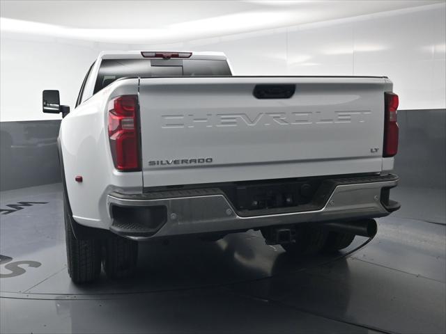 2026 Chevrolet Silverado 3500HD Crew Cab, Long Bed, LT Dual Rear Wheel, RWD