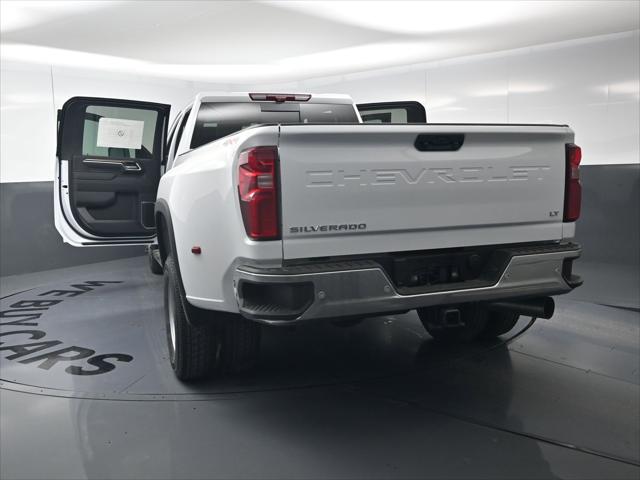 2026 Chevrolet Silverado 3500HD Crew Cab, Long Bed, LT Dual Rear Wheel, RWD