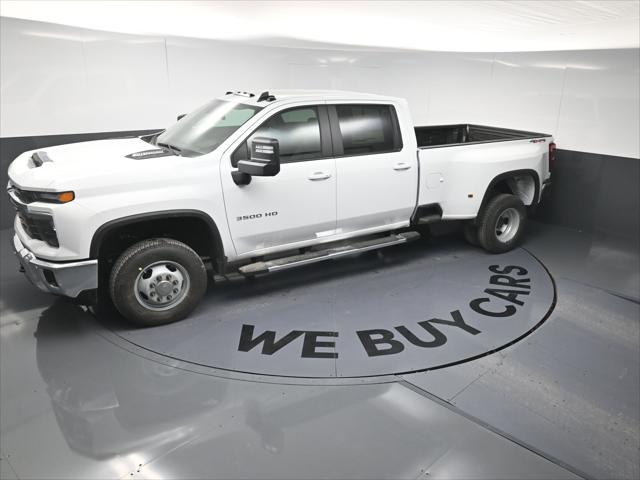 2026 Chevrolet Silverado 3500HD Crew Cab, Long Bed, LT Dual Rear Wheel, RWD