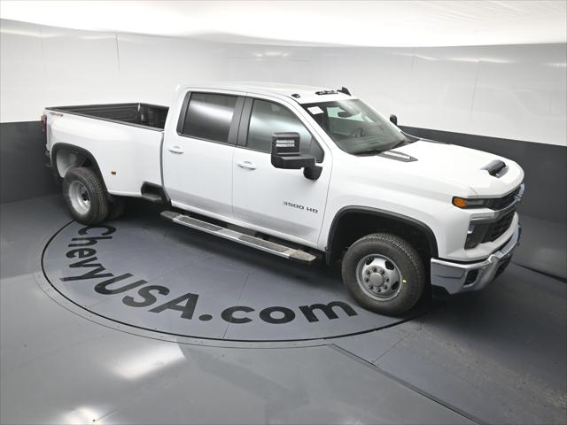 2026 Chevrolet Silverado 3500HD Crew Cab, Long Bed, LT Dual Rear Wheel, RWD