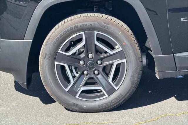 2026 Jeep Cherokee Laredo 4x4