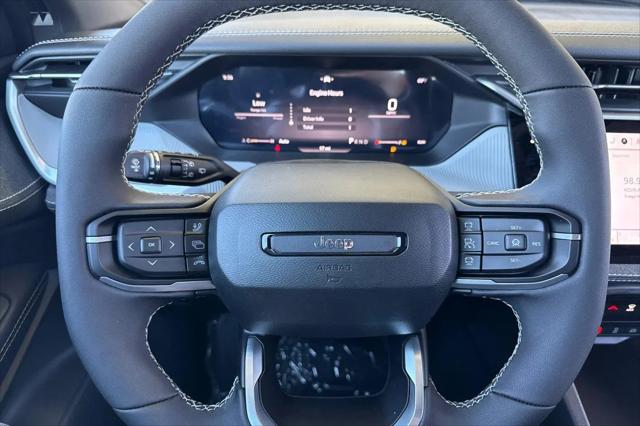 2026 Jeep Cherokee Laredo 4x4
