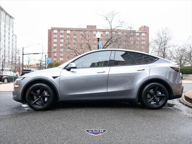 2026 Tesla Model Y Rear-Wheel Drive