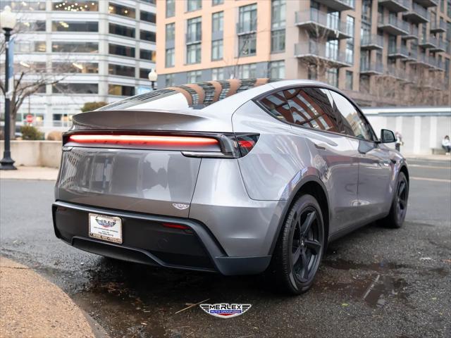 2026 Tesla Model Y Rear-Wheel Drive