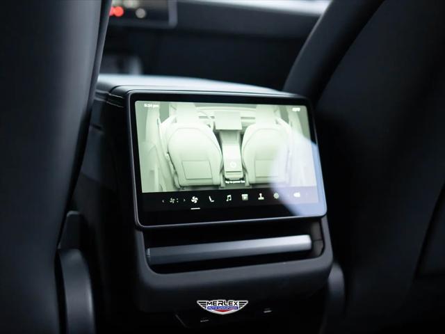 2026 Tesla Model Y Rear-Wheel Drive