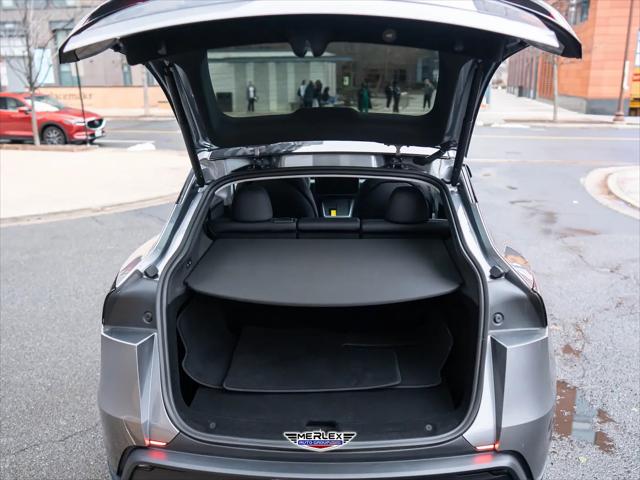 2026 Tesla Model Y Rear-Wheel Drive