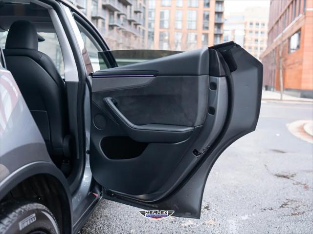 2026 Tesla Model Y Rear-Wheel Drive