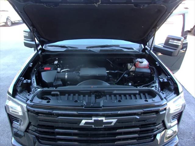2026 Chevrolet Silverado 2500HD Crew Cab, Standard Bed, LTZ, 4WD