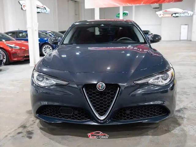 2019 Alfa Romeo Giulia Ti Lusso RWD