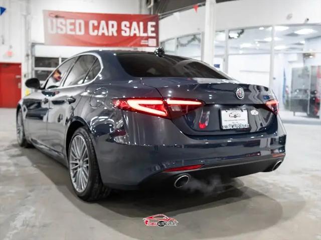 2019 Alfa Romeo Giulia Ti Lusso RWD