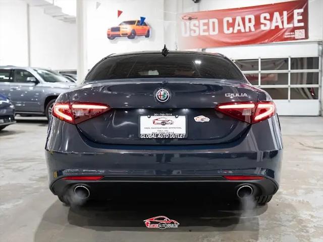2019 Alfa Romeo Giulia Ti Lusso RWD